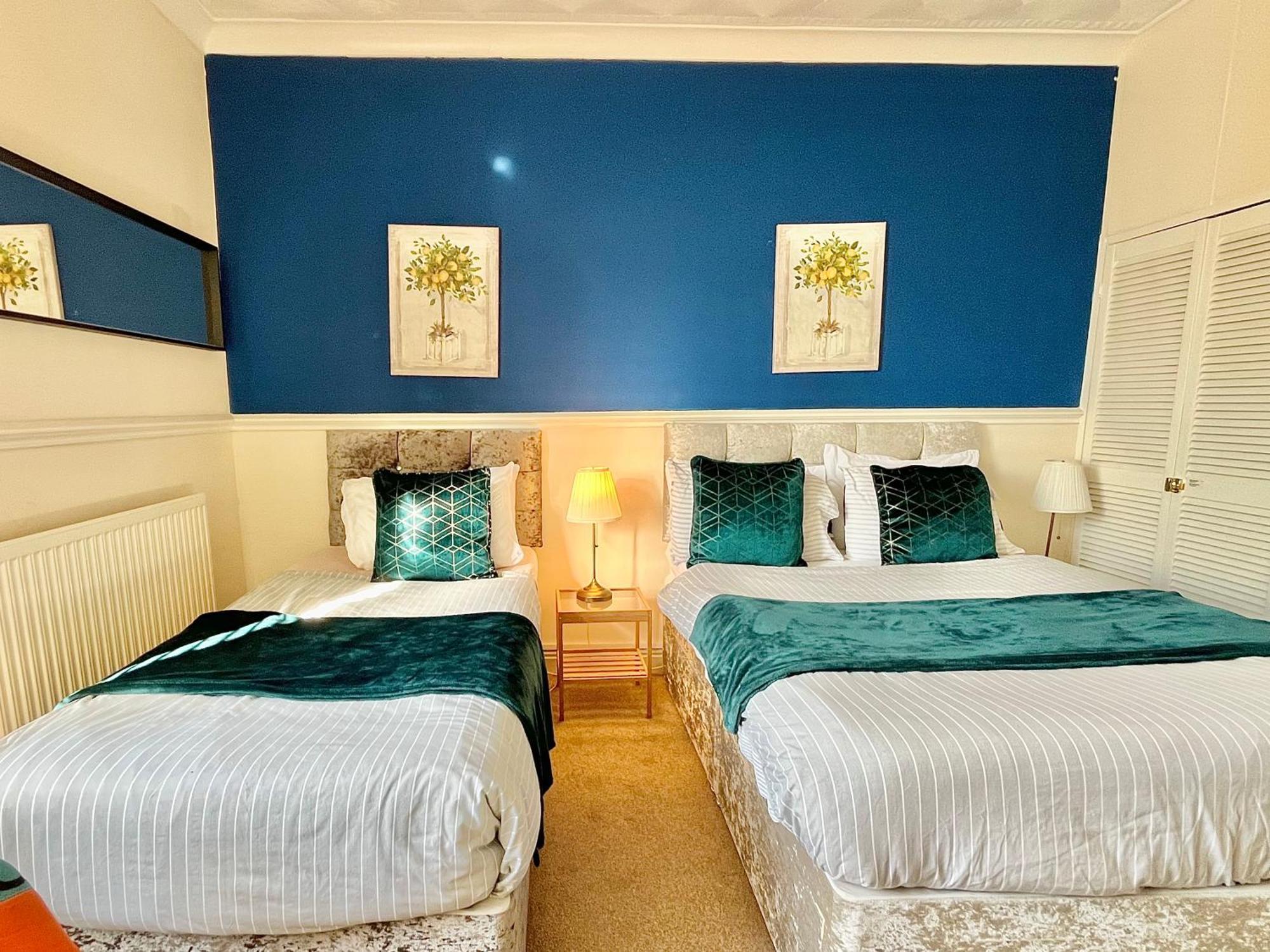 Summer Lane House-3 Bedrooms-Close To M1-Longer Stay-Free Parking Barnsley Exterior photo